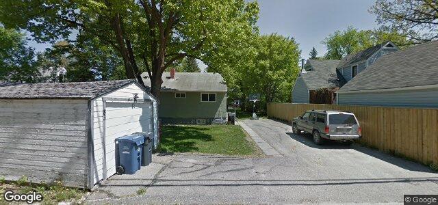 Larawan ng 83 Wildwood E Park sa Winnipeg, Manitoba