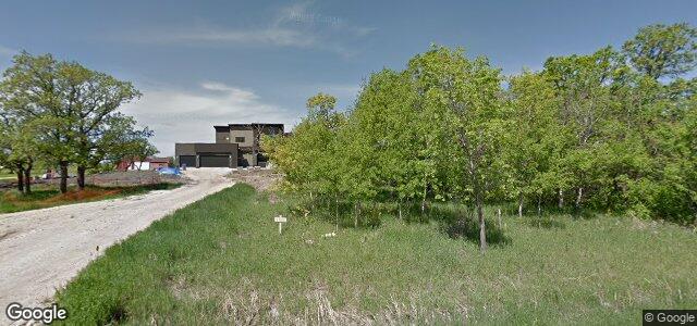 Larawan ng 1382 Charleswood Road sa Winnipeg, Manitoba
