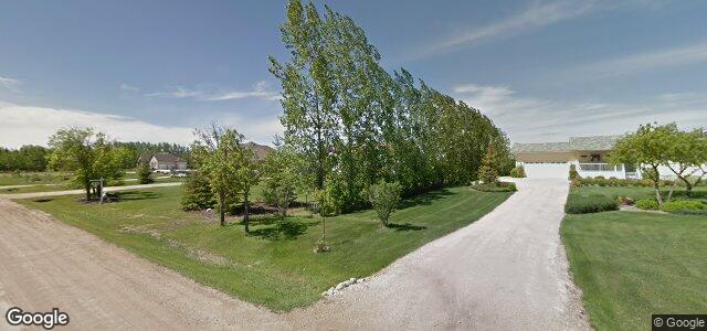 Larawan ng 1416 Charleswood Road sa Winnipeg, Manitoba