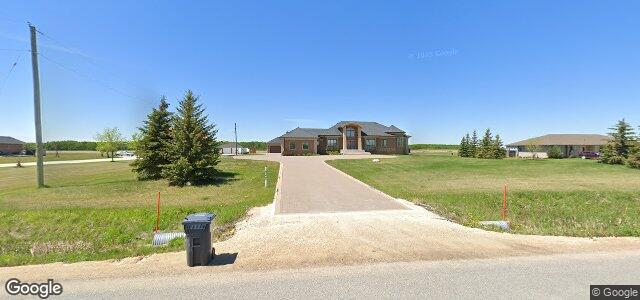 Larawan ng 1932 Loudoun Road sa Winnipeg, Manitoba