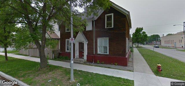 Larawan ng 1-710 Magnus Avenue sa Winnipeg, Manitoba