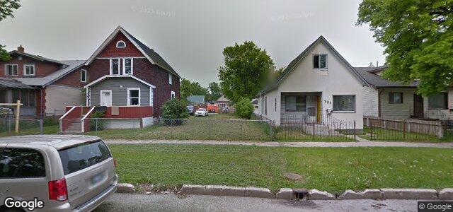 Larawan ng 1-743 Pritchard Avenue sa Winnipeg, Manitoba