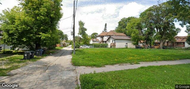 Larawan ng 174 Aikins Street sa Winnipeg, Manitoba