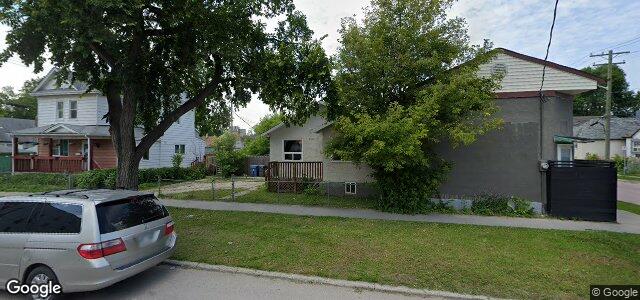 Larawan ng 200 Aikins Street sa Winnipeg, Manitoba