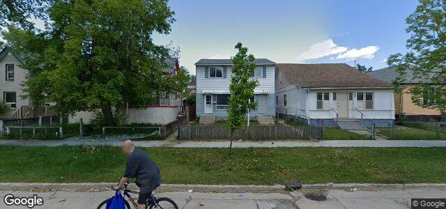 Larawan ng 245 Pritchard Avenue sa Winnipeg, Manitoba