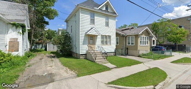 Larawan ng 253 Magnus Avenue sa Winnipeg, Manitoba