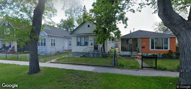 Larawan ng 256 Pritchard Avenue sa Winnipeg, Manitoba