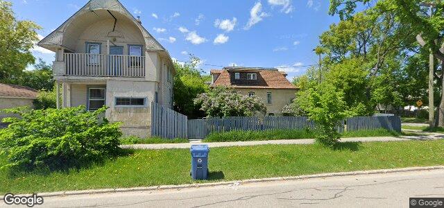 Larawan ng 260 Aikins Street sa Winnipeg, Manitoba