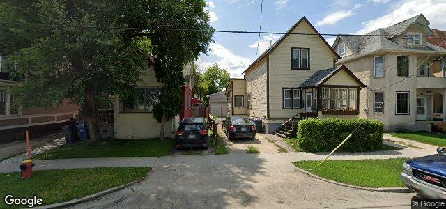 Larawan ng 268 Burrows Avenue sa Winnipeg, Manitoba