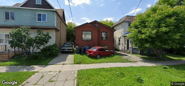 Larawan ng 270 Alfred Avenue sa Winnipeg, Manitoba