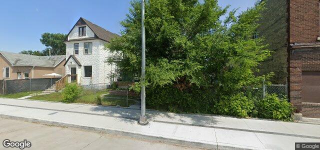 Larawan ng 271 Selkirk Avenue sa Winnipeg, Manitoba