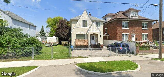 Larawan ng 277 Burrows Avenue sa Winnipeg, Manitoba