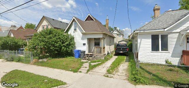 Larawan ng 277 Magnus Avenue sa Winnipeg, Manitoba