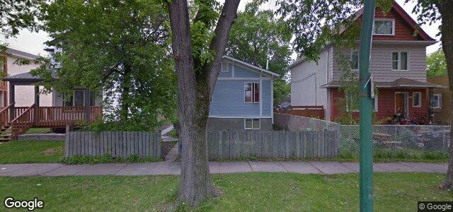 Larawan ng 284 Manitoba Avenue sa Winnipeg, Manitoba