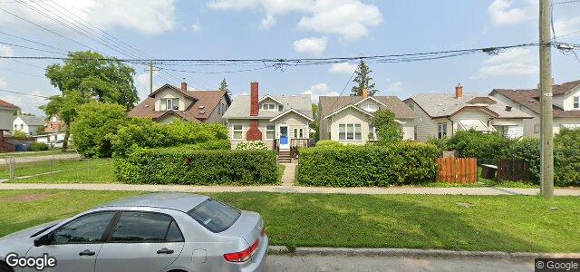 Larawan ng 285 Aberdeen Avenue sa Winnipeg, Manitoba