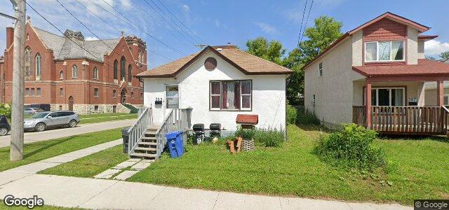 Larawan ng 289 Magnus Avenue sa Winnipeg, Manitoba