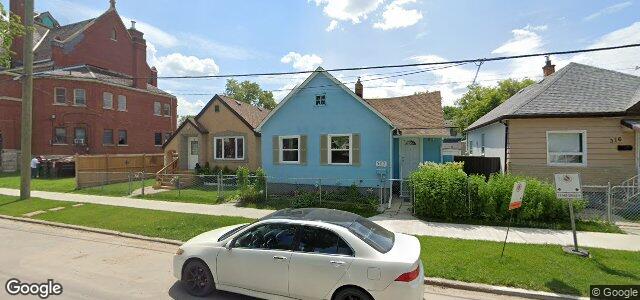 Larawan ng 302 Burrows Avenue sa Winnipeg, Manitoba