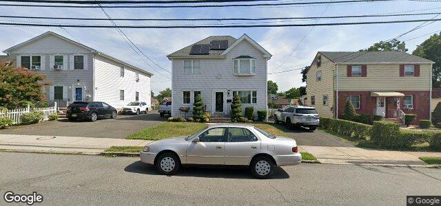 Larawan ng 304 Redwood Avenue sa Winnipeg, Manitoba