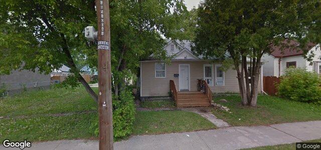 Larawan ng 309 Magnus Avenue sa Winnipeg, Manitoba