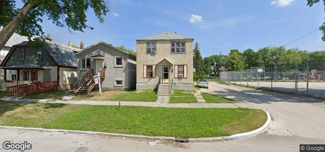 Larawan ng 319 Pritchard Avenue sa Winnipeg, Manitoba