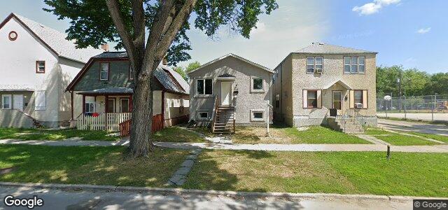 Larawan ng 321 Pritchard Avenue sa Winnipeg, Manitoba