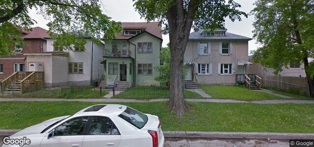 Larawan ng 323 Manitoba Avenue sa Winnipeg, Manitoba