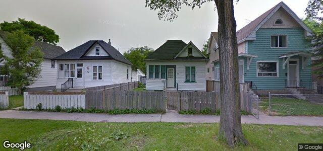 Larawan ng 330 Manitoba Avenue sa Winnipeg, Manitoba