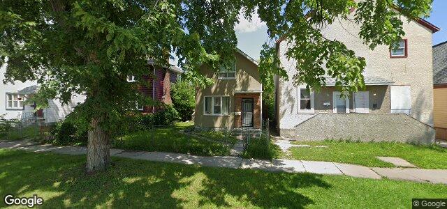 Larawan ng 331 Pritchard Avenue sa Winnipeg, Manitoba