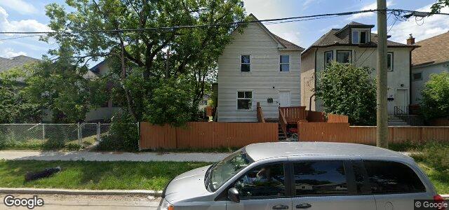 Larawan ng 340 Burrows Avenue sa Winnipeg, Manitoba