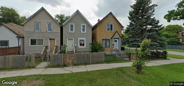 Larawan ng 350 Aberdeen Avenue sa Winnipeg, Manitoba