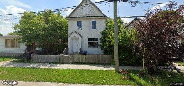 Larawan ng 356 Burrows Avenue sa Winnipeg, Manitoba