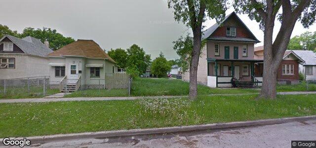 Larawan ng 365 Manitoba Avenue sa Winnipeg, Manitoba