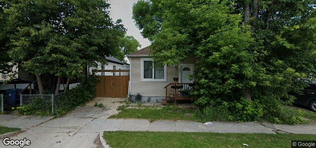 Larawan ng 367 Magnus Avenue sa Winnipeg, Manitoba