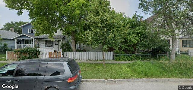 Larawan ng 377 Aberdeen Avenue sa Winnipeg, Manitoba