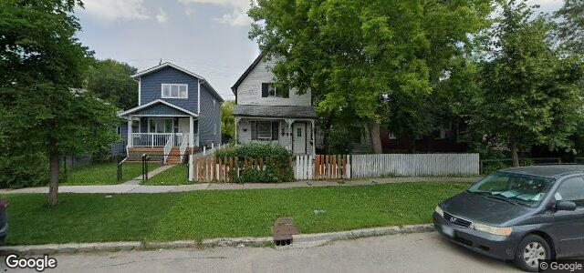 Larawan ng 379 Aberdeen Avenue sa Winnipeg, Manitoba