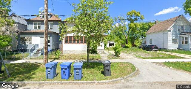 Larawan ng 383 Alfred Avenue sa Winnipeg, Manitoba