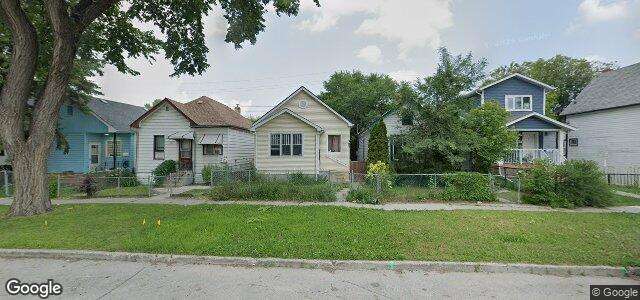 Larawan ng 385 Aberdeen Avenue sa Winnipeg, Manitoba