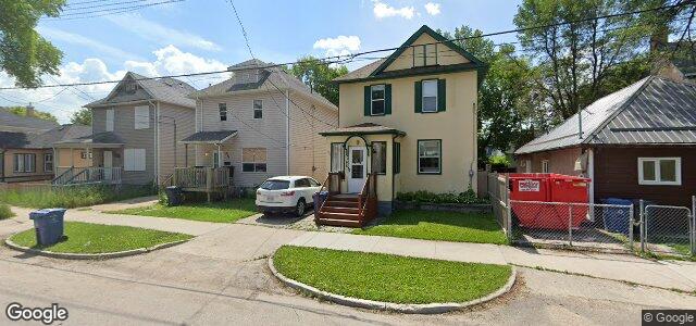 Larawan ng 388 Burrows Avenue sa Winnipeg, Manitoba