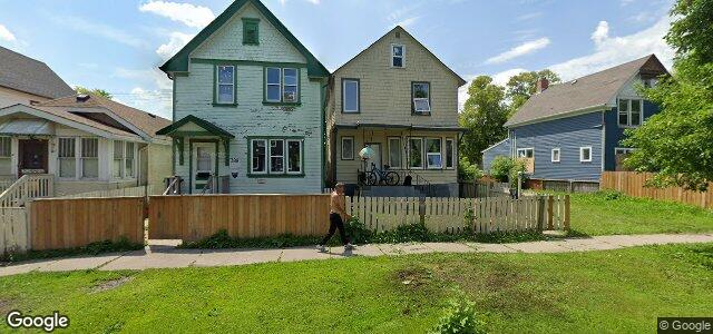 Larawan ng 390 Pritchard Avenue sa Winnipeg, Manitoba
