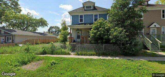 Larawan ng 392 Manitoba Avenue sa Winnipeg, Manitoba
