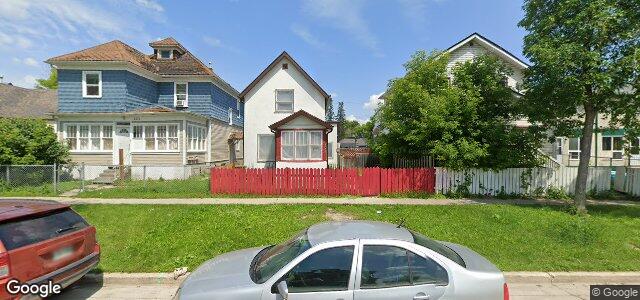 Larawan ng 395 Manitoba Avenue sa Winnipeg, Manitoba