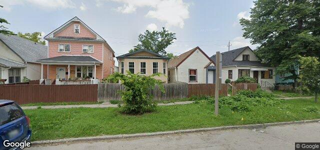 Larawan ng 399 Aberdeen Avenue sa Winnipeg, Manitoba