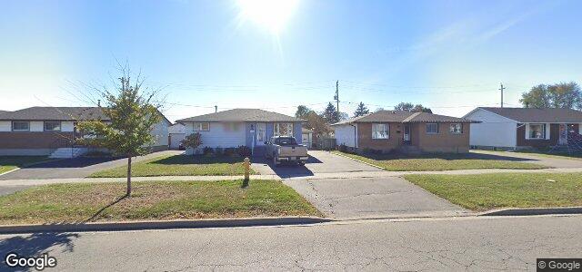 Larawan ng 402 Redwood Avenue sa Winnipeg, Manitoba