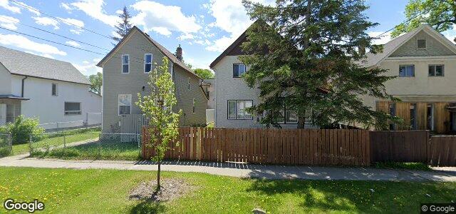 Larawan ng 404 Alfred Avenue sa Winnipeg, Manitoba