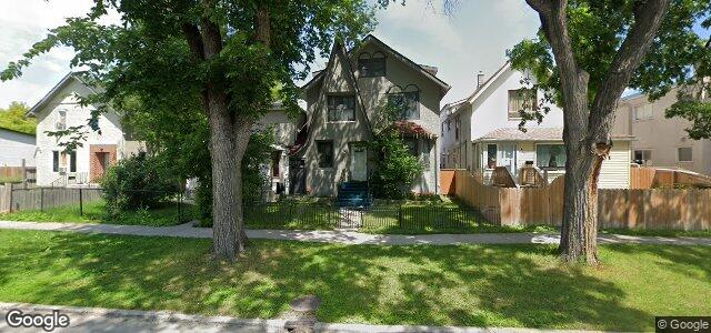 Larawan ng 419 Manitoba Avenue sa Winnipeg, Manitoba