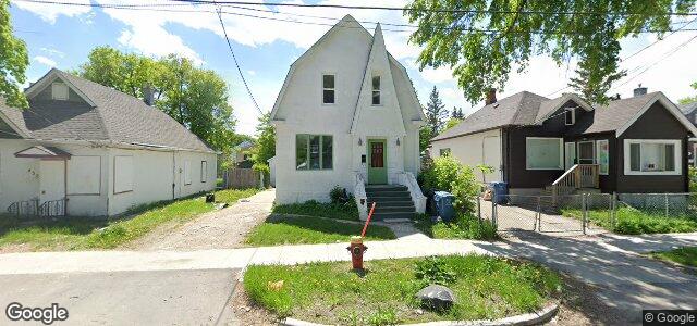 Larawan ng 438 Burrows Avenue sa Winnipeg, Manitoba