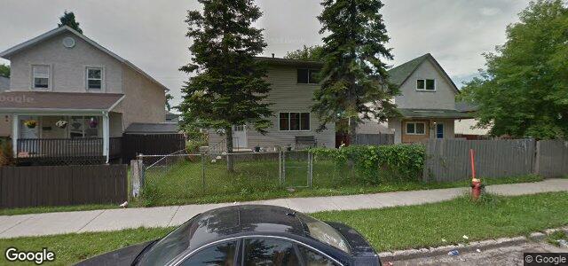 Photo of 438 Magnus Avenue in Winnipeg, Manitoba