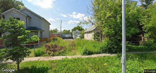 Larawan ng 446 Pritchard Avenue sa Winnipeg, Manitoba
