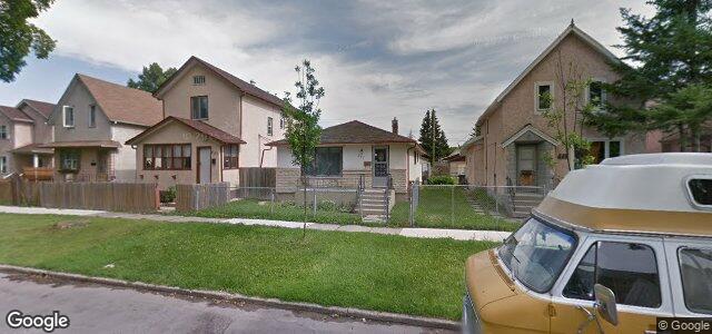 Larawan ng 447 Manitoba Avenue sa Winnipeg, Manitoba