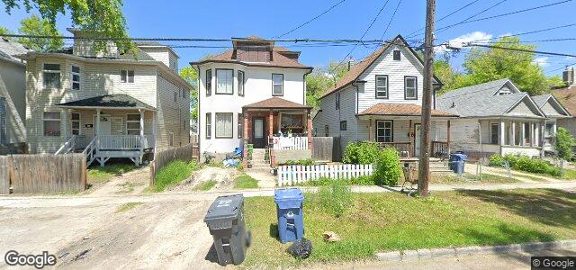 Larawan ng 451 Alfred Avenue sa Winnipeg, Manitoba